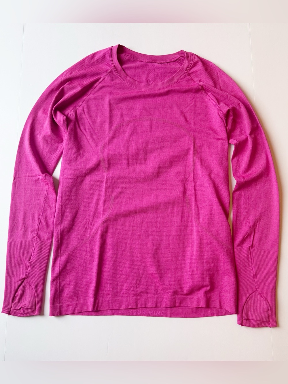 Lululemon Swiftly Tech Long Sleeve Shirt 2.0 pink size 10